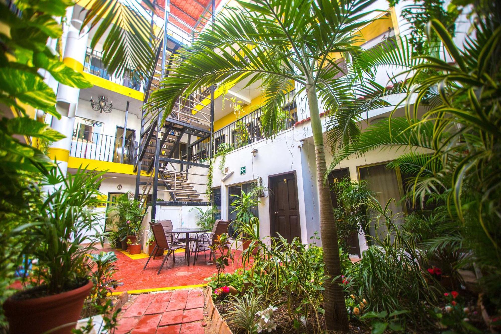 Hotel Melina Playa del Carmen Exteriör bild