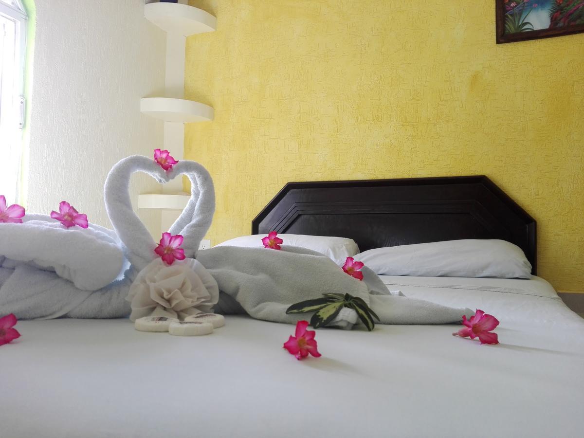 Hotel Melina Playa del Carmen Exteriör bild